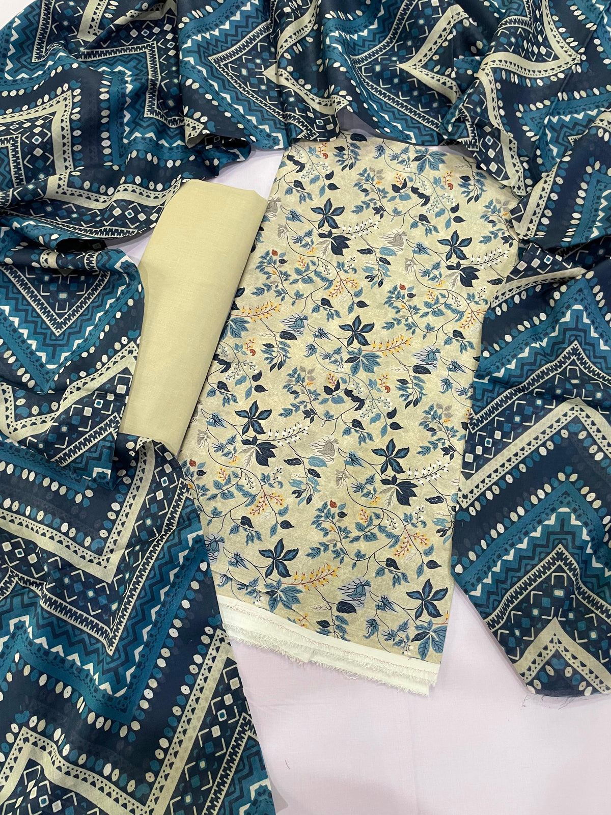 DIGITAL PRINT REGALIA 3pc